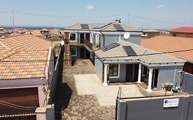 Dandrom Guest House